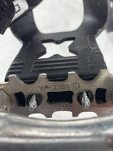 Load image into Gallery viewer, VP-790L VP-339S Vintage Bicycle Pedals Toe Clips Straps Reflectors Pair