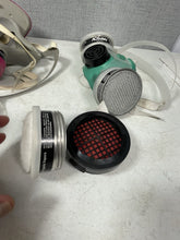 Load image into Gallery viewer, 3M Full Face Respirator Mask 6800 w/ 6001 Cartridges Filters Accessories Lot