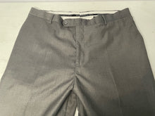 Load image into Gallery viewer, Men’s Porto Filo Extra Fine Italian Tailored Gray Suit Set Jacket 44R 38x29