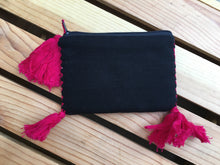 Load image into Gallery viewer, Handmade Embroidered Mexican Coin Purse - San Andres Larrainzar