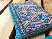 Load image into Gallery viewer, Handmade Embroidered Mexican Coin Purse - San Andres Larrainzar