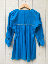Load image into Gallery viewer, Women's Handmade Embroidered Mexican Tunic Blouse - Size Small