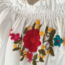 Load image into Gallery viewer, Women's Handmade Off the Shoulder Hand Embroidered Floral Mexican Blouse - Size Small - Traditional Mexican Top - Blusa Artesanal Mexiana