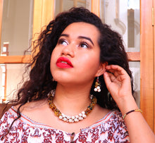 Load image into Gallery viewer, Women's Mexican Amber Necklace & Earring Set - Mexican Amber Jewelry - Amber Necklace - Amber Earrings - Mexican Necklace - Gift for Her