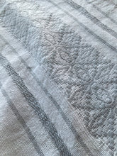 Load image into Gallery viewer, Mens White Size Medium Mexican Guayabera Shirt - Casual Polo Style