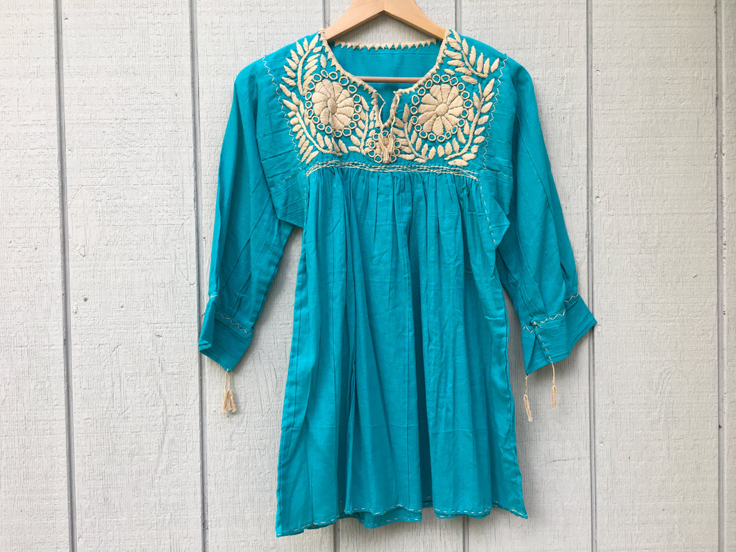 Women's Handmade Embroidered Mexican Tunic Blouse - Size Small