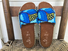 Load image into Gallery viewer, Handmade Mexican Embroidered Slide Sandals - Zapatos Artesanos - Size Womens 6