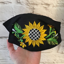 Load image into Gallery viewer, Handmade Face Mask - Fabric Face Mask - Mexican Face Mask - Mexican Embroidered Face Mask - Cubrebocas de Tela - Topabocas de Tela