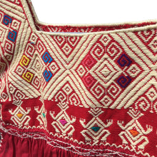 Load image into Gallery viewer, Handmade San Andrés Larráinzar Mexican Huipil Tunic Blouse - Size Medium
