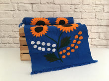 Load image into Gallery viewer, Handmade Mexican Hand Embroidered Sunflower Table Runner - Camino de Mesa
