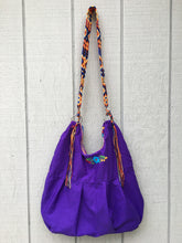 Load image into Gallery viewer, Handmade Floral Embroidered Mexican Satchel Morral Bag - Bolsa Bordada Mexicana
