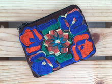 Load image into Gallery viewer, Embroidered Coin Purse - Mexican Coin Purse - Floral Coin Purse - Mexican Change Purse - Embroidered Change Purse - Mexican Coin Bag