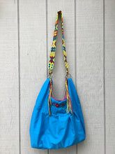 Load image into Gallery viewer, Handmade Floral Embroidered Mexican Satchel Morral Bag - Bolsa Bordada Mexicana