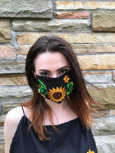 Load image into Gallery viewer, Handmade Face Mask - Fabric Face Mask - Mexican Face Mask - Mexican Embroidered Face Mask - Cubrebocas de Tela - Topabocas de Tela