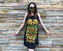 Load image into Gallery viewer, Handmade Face Mask - Fabric Face Mask - Mexican Face Mask - Mexican Embroidered Face Mask - Cubrebocas de Tela - Topabocas de Tela