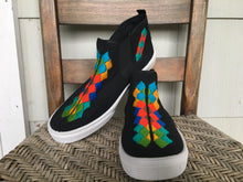 Load image into Gallery viewer, Mexican Artisan Canvas Sneaker Shoses - Zapatos Artesanos - Womens 11 Mens 9.5