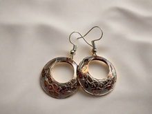 Load image into Gallery viewer, Handmade Mexican Hand Painted Copper Earrings

