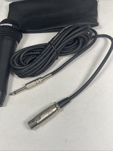 Load image into Gallery viewer, Vintage Trantec Profesional Microphone # CD-200 with Cable &amp; Mount Very Good C
