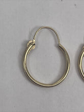 Load image into Gallery viewer, Vintage Yellow Gold 14K  Earrings Signed Circular Huggie Women´s Jewelry
