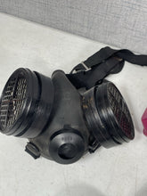 Load image into Gallery viewer, 3M Full Face Respirator Mask 6800 w/ 6001 Cartridges Filters Accessories Lot
