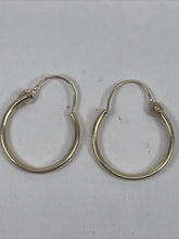 Load image into Gallery viewer, Vintage Yellow Gold 14K  Earrings Signed Circular Huggie Women´s Jewelry
