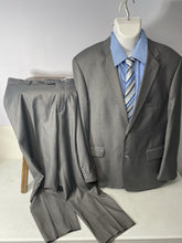 Load image into Gallery viewer, Men’s Porto Filo Extra Fine Italian Tailored Gray  Suit Set Jacket 44R 38x29
