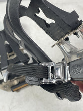 Load image into Gallery viewer, VP-790L VP-339S Vintage Bicycle Pedals Toe Clips Straps Reflectors Pair
