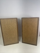 Load image into Gallery viewer, Pair of High Revere Wollensak Division Vintage Speakers Speakers /8 Ohm Untested
