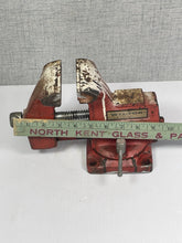 Load image into Gallery viewer, Wilton Mechanics Bench Vise 4" Jaw Full Swivel Base Pipe Made in USA Pre Owned

