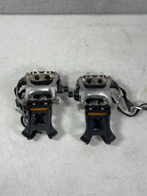 Load image into Gallery viewer, VP-790L VP-339S Vintage Bicycle Pedals Toe Clips Straps Reflectors Pair
