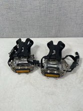 Load image into Gallery viewer, VP-790L VP-339S Vintage Bicycle Pedals Toe Clips Straps Reflectors Pair
