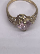 Load image into Gallery viewer, Vintage Women’s 14K Yellow Gold 2.6 gr. Heart Shaped Amethyst Ring, Size 6
