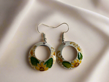 Load image into Gallery viewer, Handmade Mexican Hand Painted Copper Earrings
