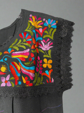 Load image into Gallery viewer, Handmade Embroidered Mexican Floral Paloma Blouse - Size Medium
