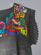 Load image into Gallery viewer, Handmade Embroidered Mexican Floral Paloma Blouse - Size Large
