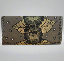 Load image into Gallery viewer, Hand Painted Vegan Mexican Wallet - Artesanias Mexicanas - Cartera Pintada a Mano en Guanajuato Mexico - Mexican Wallet for Women
