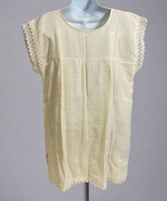 Load image into Gallery viewer, Handmade Embroidered Mexican Floral Paloma Blouse - Size Large
