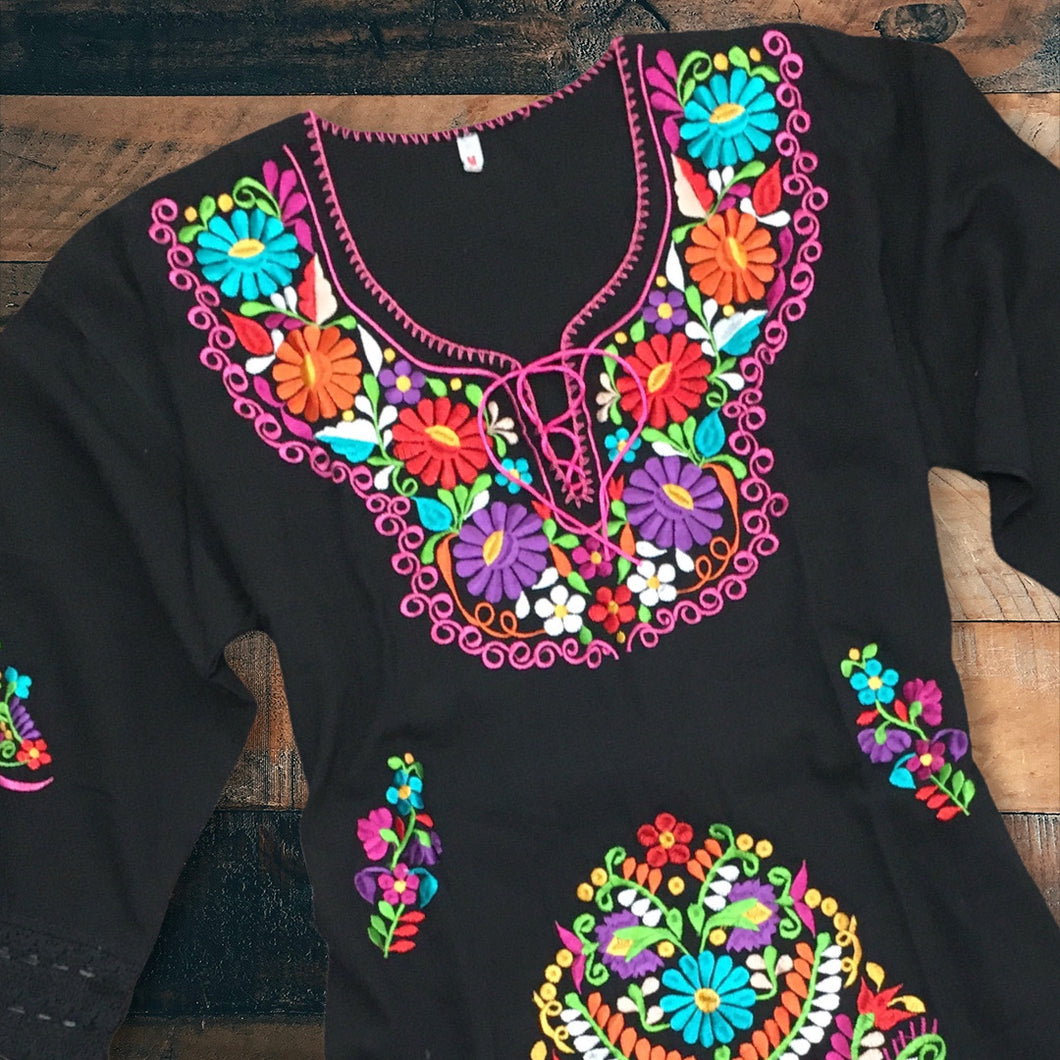 Handmade Womens Floral Embroidered Mexican Dress - Size Medium