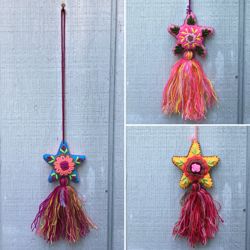 Package of 12 Handmade Mexican Star Pom Poms
