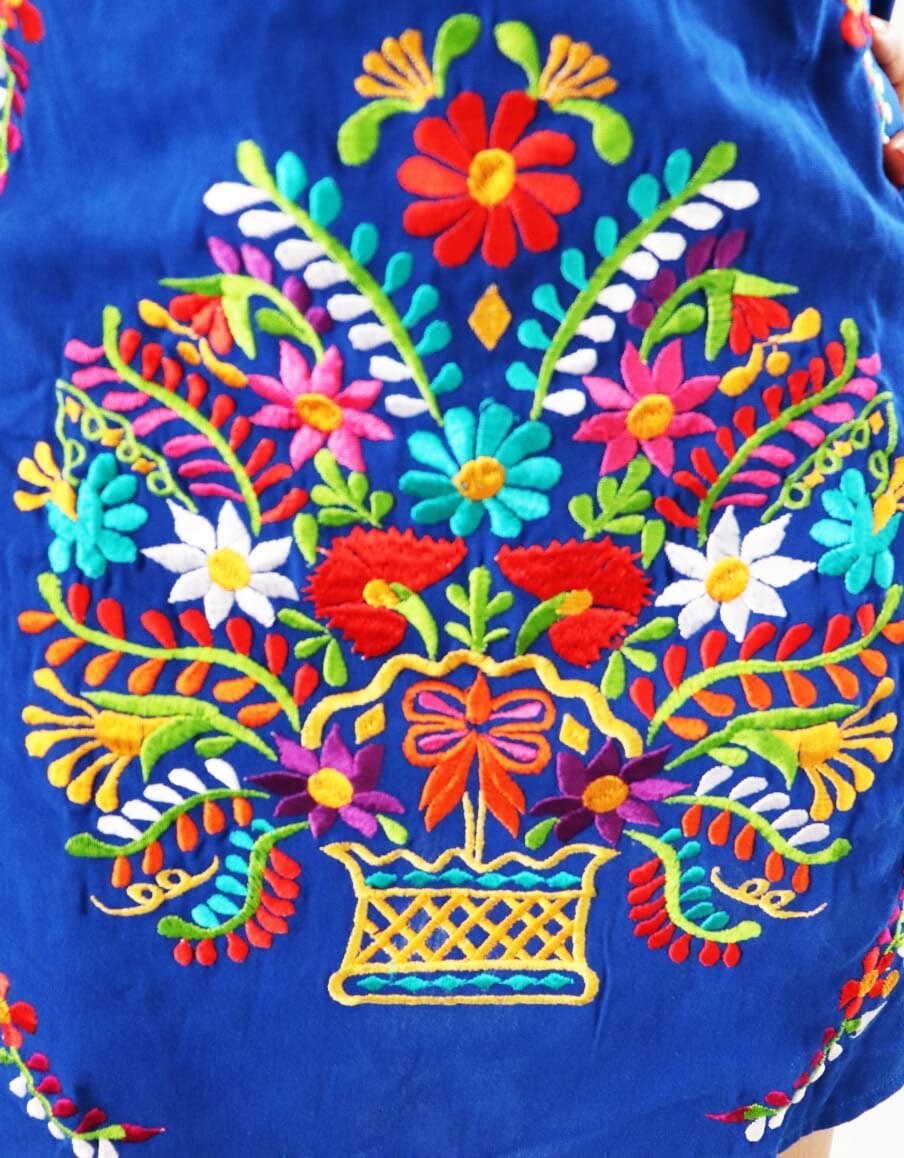 Handmade Women's Blue Embroidered Mexican Dress - Size Medium - Mexican Fiesta Dress - Vestido Bordado Mexicano